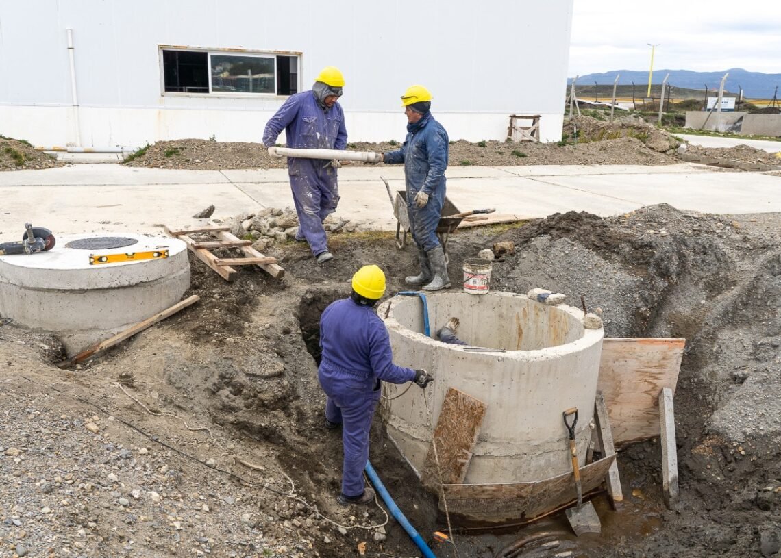Tierra del Fuego: sigue la construcción de la planta de pretratamiento de efluentes cloacales