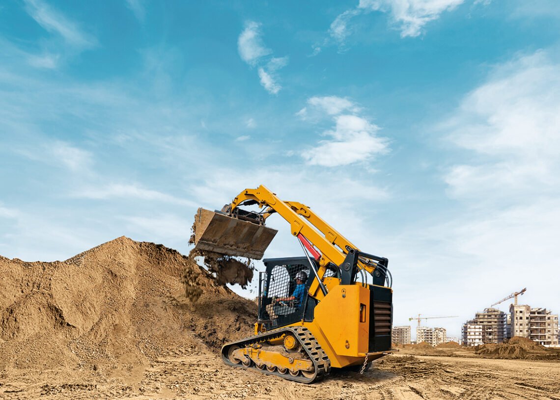 BKT lanza multiforce BK T91: La nueva oruga de caucho para el sector industrial
