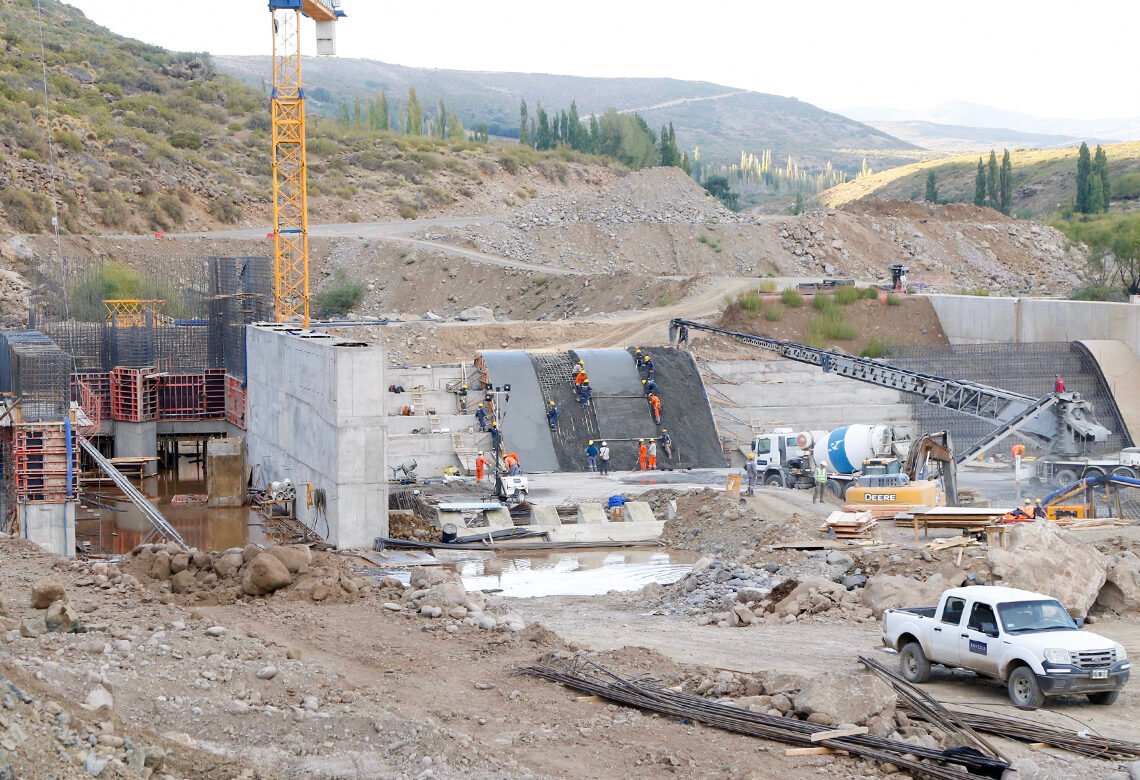Neuquén: la central de Nahueve presenta un 70% de avance en la construcción