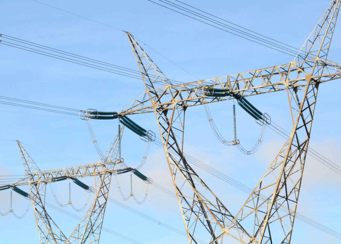 Anunciaron 278 obras de energía eléctrica a realizarse en 12 municipios del conurbano