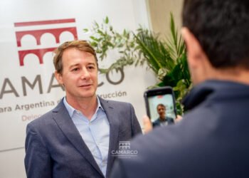 “El problema de la llegada de fondos complica el avance de las obras, pero en San Juan no están demoradas ni detenidas”