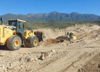 Mendoza: avanzan obras de defensa aluvional en el colector de Luján