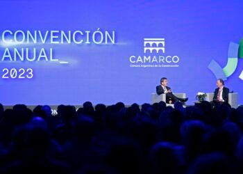 Convención CAMARCO 2023: “Hay que pagarle al Fondo y no volver nunca más”, dijo Massa