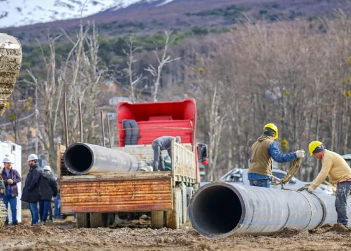 Sigue la construcción de un azud en Ushuaia