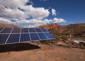Jujuy gestiona inversiones europeas en hidrógeno verde, litio y energías renovables