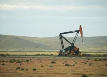 Crecen la producción y las exportaciones de gas y petróleo