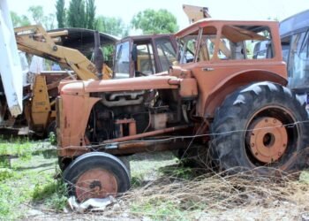 Subastas online: oportunidad para adquirir rodados, excavadoras y cargadoras