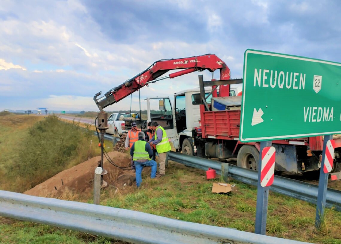Importantes trabajos en la rotonda ubicada en la intersección de rutas nacionales 3 y 22