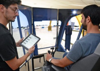 Un simulador para operar cargas y vehículos pesados