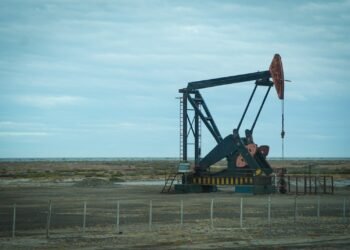 La ley ómnibus propone un régimen de incentivo para grandes proyectos de inversión