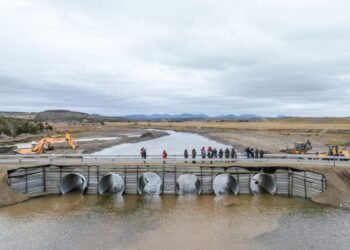 Finaliza la obra del puente sobre el río Ramussen en Tierra del Fuego
