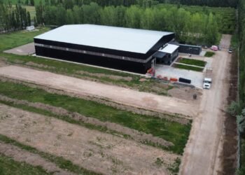 Ecoparque Alberta recibió un crédito del BID para instalar energías limpias