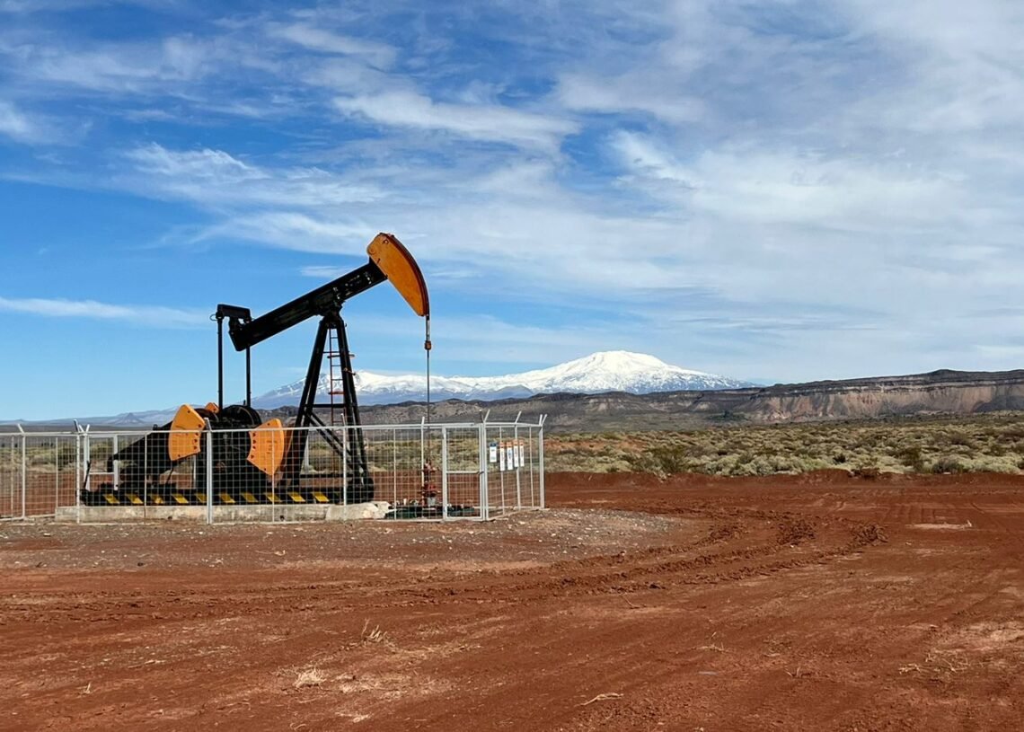 Mendoza licita 12 áreas petroleras con modelo enfocado en continuidad de inversiones
