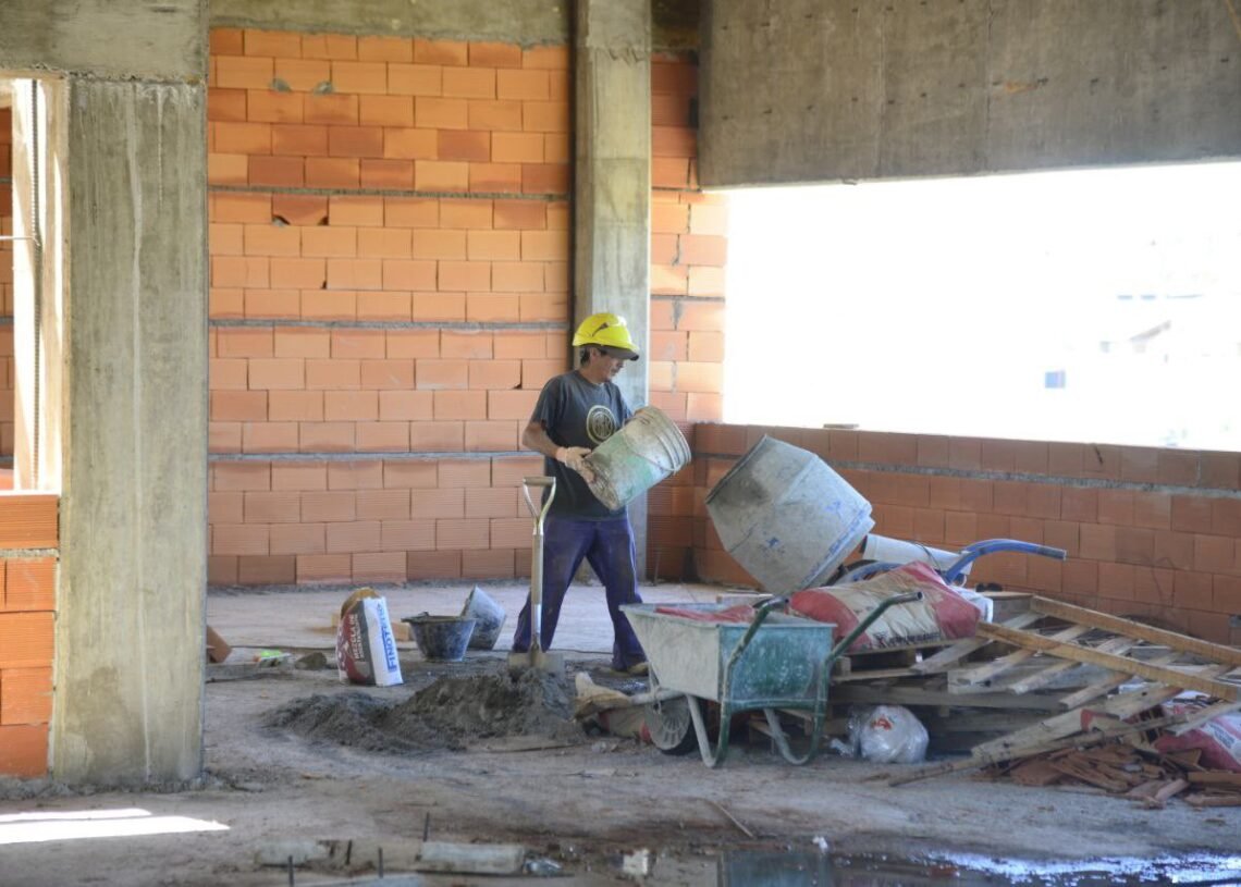 Olavarría: firmaron convenios para obras por $1.500 millones