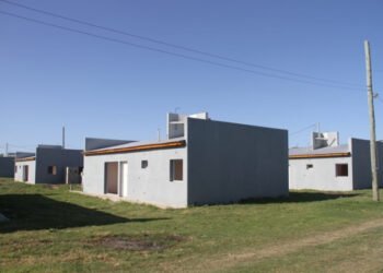 Provincia Buenos Aires: sigue la construcción de 116 viviendas en La Perla