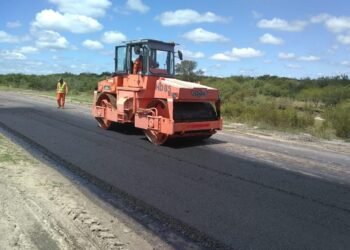 Santa Fe realiza obras en 130 kilómetros de rutas en Vera y General Obligado