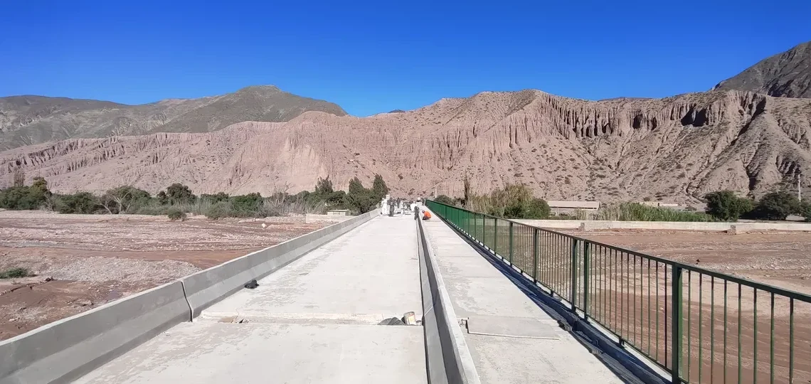 Plan Maestro Jujuy: avances en la obra del nuevo puente sobre el Río Grande