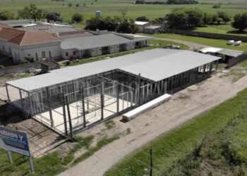 Santa Fe licitó obras para culminar el Hospital de Pilar