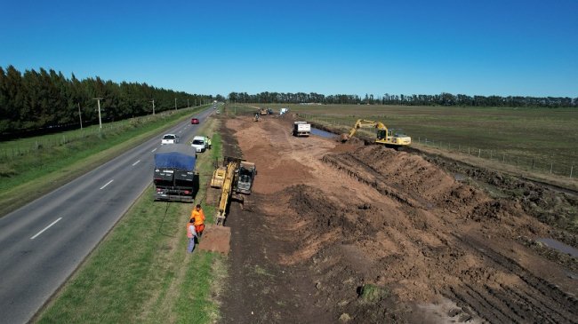 noticiaspuertosantacruz.com.ar - Imagen extraida de: https://elconstructor.com/brandsen-avanzan-las-obras-en-la-ruta-provincial-n215/