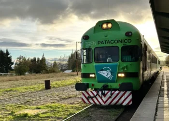 Relanzaron en Tren Expreso Rionegrino luego de finalizar distintas obras