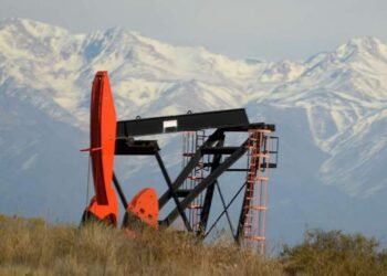 Mendoza prorrogó licitación de 12 áreas petroleras con un nuevo modelo