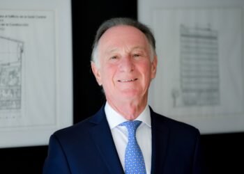 “A pedido del Presidente de la Nación hemos propuesto una norma para facilitar el financiamiento privado”