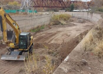 Intensos trabajos de Hidráulica en los colectores de Mendoza