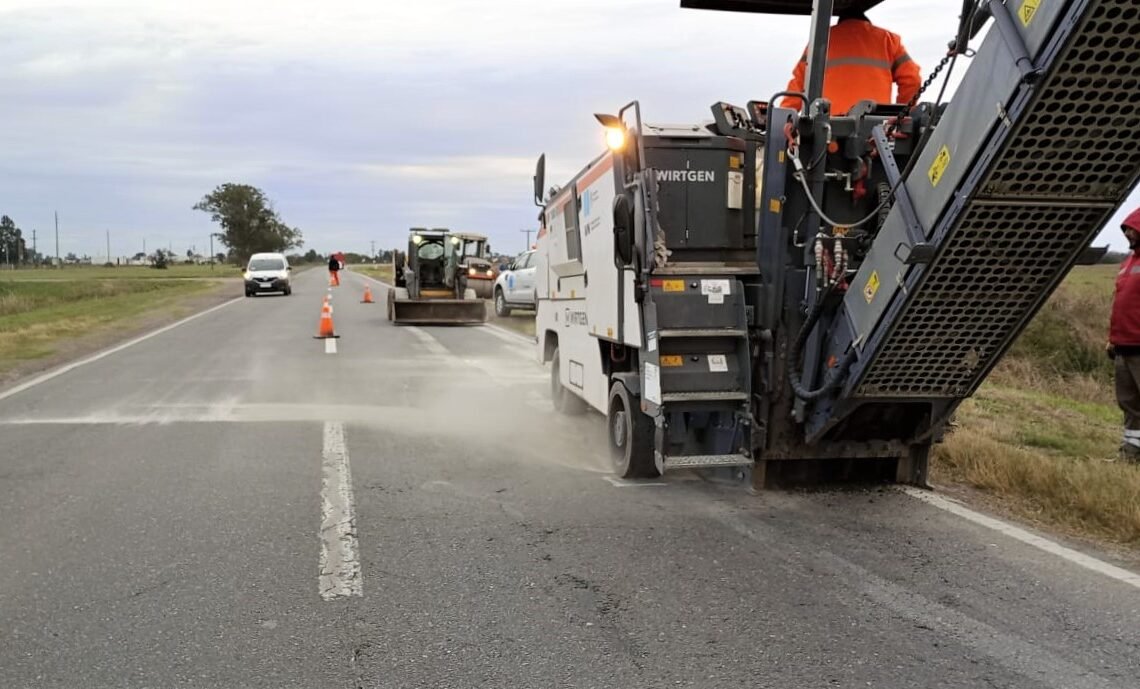 Sigue la recuperación de la Ruta Nacional 11 en Santa Fe