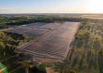 Con una inversión de 8 millones de dólares se inauguró el parque solar fotovoltaico de Victorica