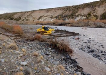 Santa Cruz realizará obras para contener crecidas de ríos