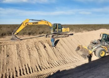 Mendoza culminó las obras de canalización del cauce Los Pejes