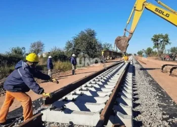 Santa Fe puso en agenda obras ferroviarias para fortalecer el sistema logístico