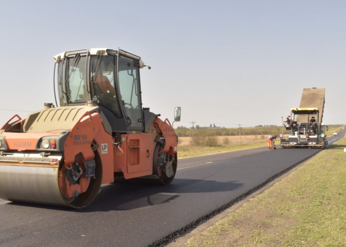Entre Ríos avanza con los trabajos de recuperación de la Ruta Nacional 12