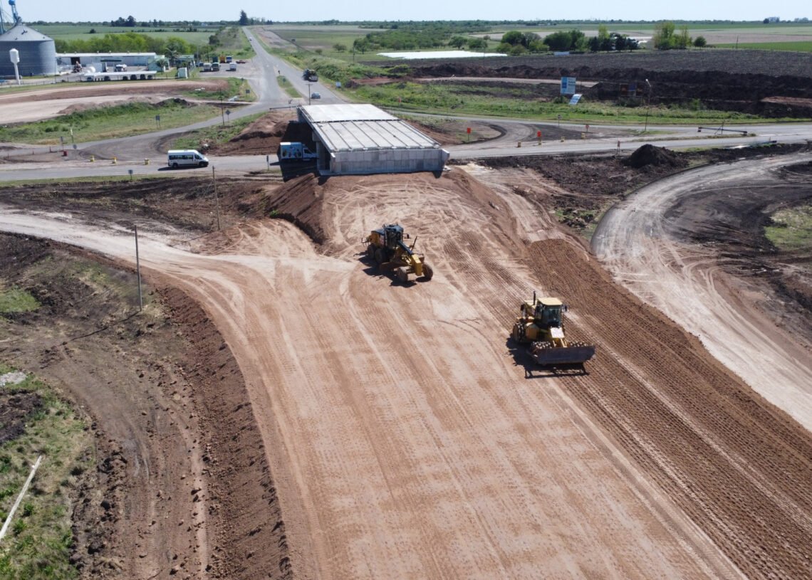 Entre Ríos: trabajan en el primer tramo de autovía de la Ruta Nacional 18