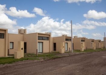 En Tres Arroyos avanza la construcción de 120 viviendas