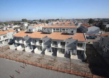 Avanza la construcción de 332 viviendas en Ciudad Evita