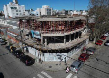 Invierte más de $100.000 millones para obras en General Pueyrredon