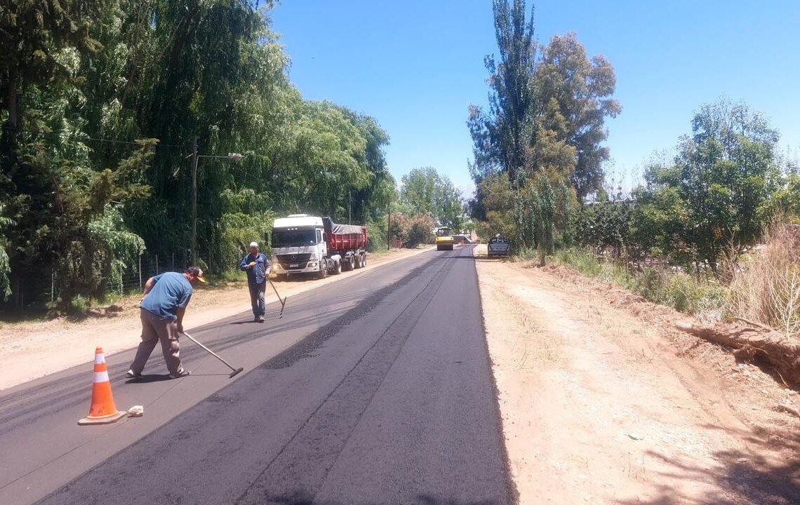 Mendoza asfalta la ruta que va al Centro de Gestión de Residuos Sólidos del Valle de Uco