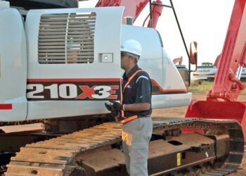 Contribuir al desempeño optimizado de la excavadora