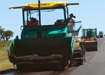 Entre Ríos: avanzan los trabajos de recuperación de la RN12