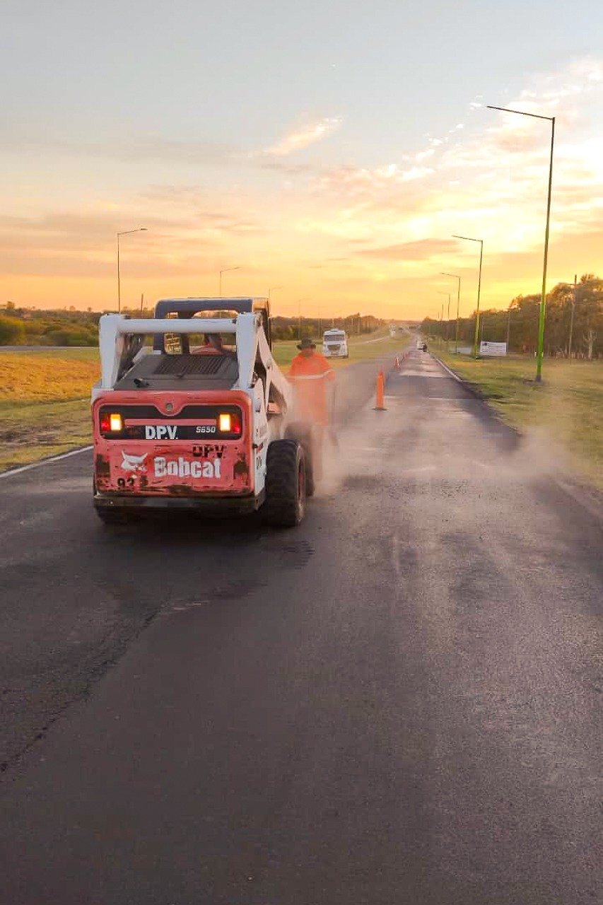 noticiaspuertosantacruz.com.ar - Imagen extraida de: https://elconstructor.com/entre-rios-importantes-trabajos-en-el-acceso-sur-a-gualeguaychu/