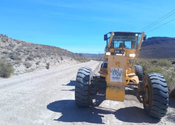 Río Negro: ejecutan importantes tareas en las rutas nacionales 23 y 1s40
