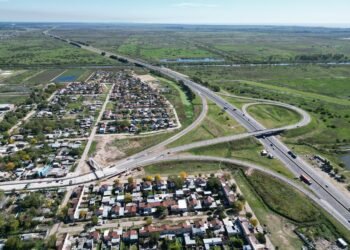 Inauguraron la nueva bajada a la Avenida 520 de la Autopista Buenos Aires – La Plata