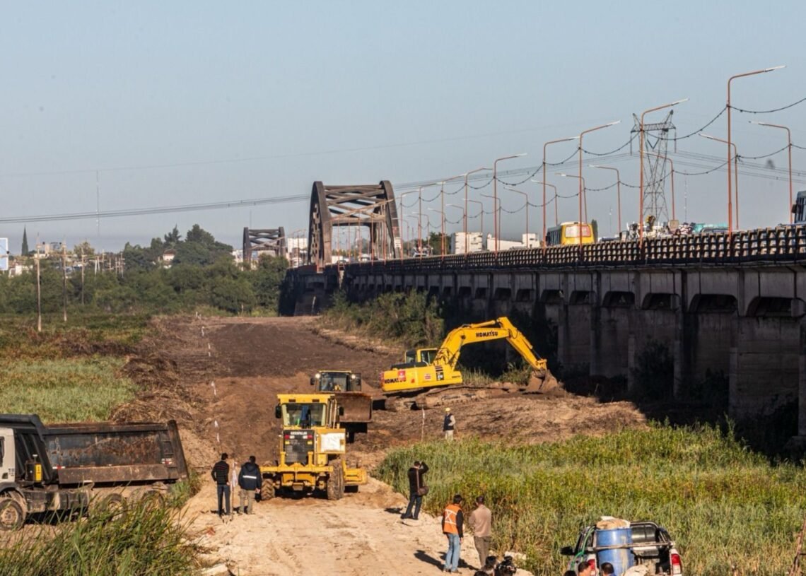 La obra del puente Santa Fe-Santo Tomé no se para: invertirán $ 40 mil millones