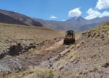 Avanzan los Caminos Productivos en Malargüe: ya repararon el 30% de las rutas