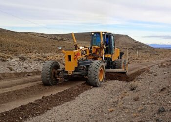 Chubut: importantes trabajos en la Ruta Nacional 260 hacia el límite con Chile