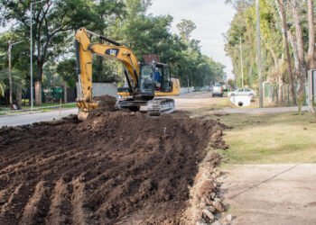 Avanza la construcción de un nuevo corredor seguro en Moreno Sur