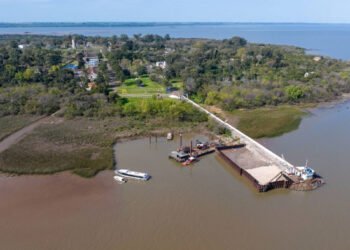 “La Isla Martín García es un punto estratégico para el desarrollo integral de la provincia”