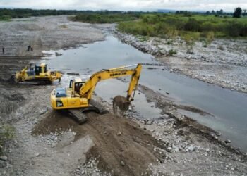 Tucumán: avanza la rectificación del cauce en el Río Medina