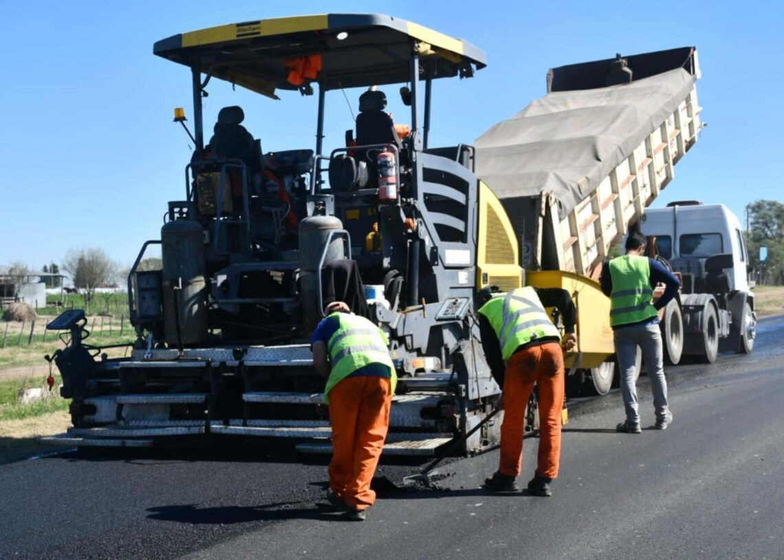Siguen las obras rehabilitación de la Ruta Provincial Nº 32 en Entre Ríos